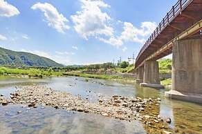 Gapyoeng New Cheongpyeong Pension