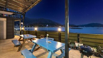 Namhae Dalddenuenbada Pension