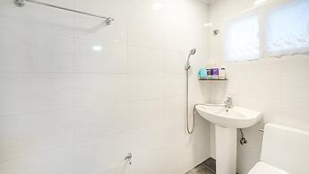 Namhae Dalddenuenbada Pension