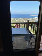 Cedar 1-bed House With Stunning Views