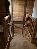 Cedar 1-bed House With Stunning Views