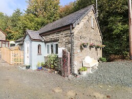 Pendre Cottage
