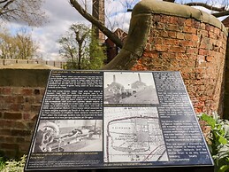 The Pump House Art Studio