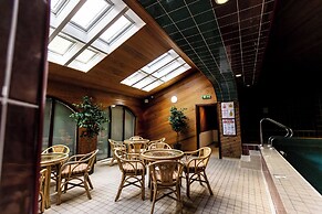 Tile Rouge