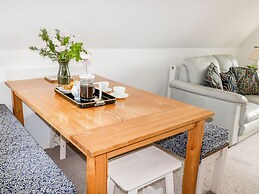 19 Honicombe Park