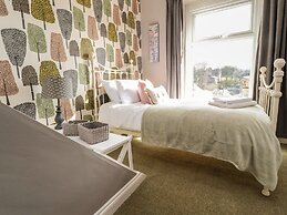 Castlewood Cottage
