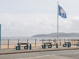 3 Parc Delfryn