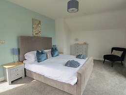 3 Parc Delfryn