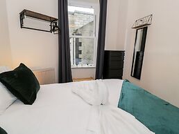 Emerald Suite