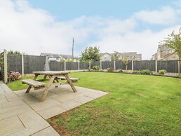 7 Parc Delfryn