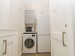 7 Parc Delfryn
