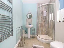 7 Parc Delfryn