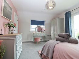 7 Parc Delfryn