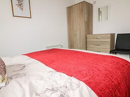 13 Manorcombe Bungalows