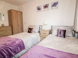 13 Manorcombe Bungalows