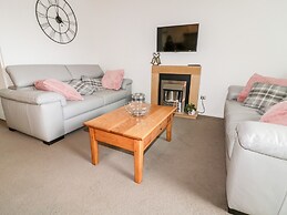 13 Manorcombe Bungalows