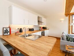 2 Chews Cottage