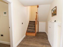 Stackyard House