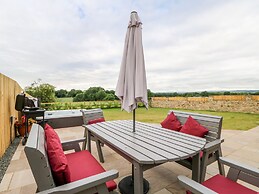 Stackyard House