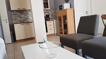 Errathens Sky Apartment