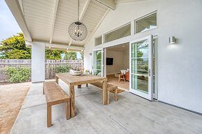 727 Sonrisa St 1 Bedroom Home by RedAwning