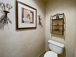 Gold King Chalet 3 Bedroom Townhouse by RedAwning