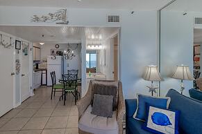 Royal Gulf Beach & Racquet Club 5802 Condo by RedAwning