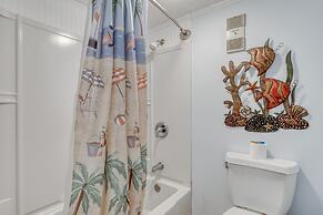 Royal Gulf Beach & Racquet Club 5802 Condo by RedAwning