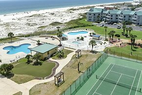 Royal Gulf Beach & Racquet Club 5802 Condo by RedAwning