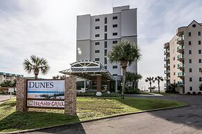 Royal Gulf Beach & Racquet Club 5802 Condo by RedAwning
