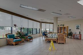 Royal Gulf Beach & Racquet Club 5802 Condo by RedAwning