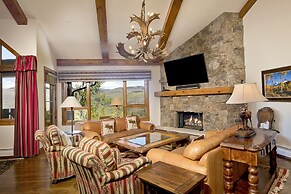 Luxury Penthouse at Bear Paw Lodge
