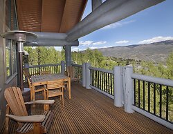 Luxury Penthouse at Bear Paw Lodge