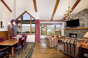 Luxury Penthouse at Bear Paw Lodge