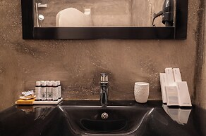 Apeiron Blue Santorini - Sustainable Adults Only 14+