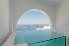 Apeiron Blue Santorini - Sustainable Adults Only 14+