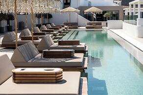 Apeiron Blue Santorini - Sustainable Adults Only 14+