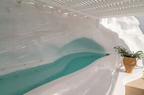 Apeiron Blue Santorini - Sustainable Adults Only 14+