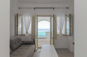 Apeiron Blue Santorini - Sustainable Adults Only 14+