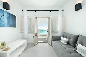 Apeiron Blue Santorini - Sustainable Adults Only 14+