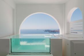 Apeiron Blue Santorini - Sustainable Adults Only 14+