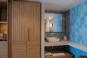 Apeiron Blue Santorini - Sustainable Adults Only 14+