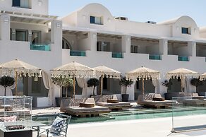 Apeiron Blue Santorini - Sustainable Adults Only 14+