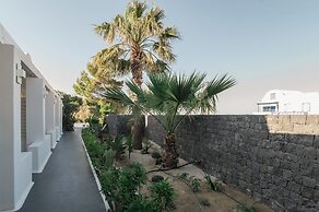 Apeiron Blue Santorini - Sustainable Adults Only 14+