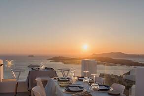 Apeiron Blue Santorini - Sustainable Adults Only 14+