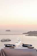 Apeiron Blue Santorini - Sustainable Adults Only 14+