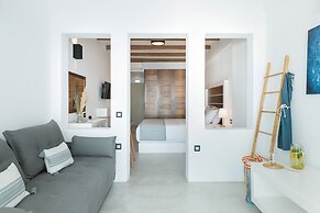 Apeiron Blue Santorini - Sustainable Adults Only 14+