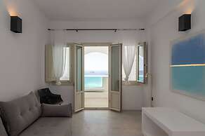 Apeiron Blue Santorini - Sustainable Adults Only 14+