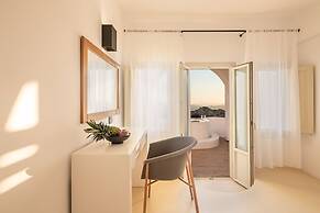 Apeiron Blue Santorini - Sustainable Adults Only 14+