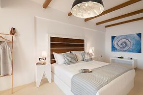 Apeiron Blue Santorini - Sustainable Adults Only 14+